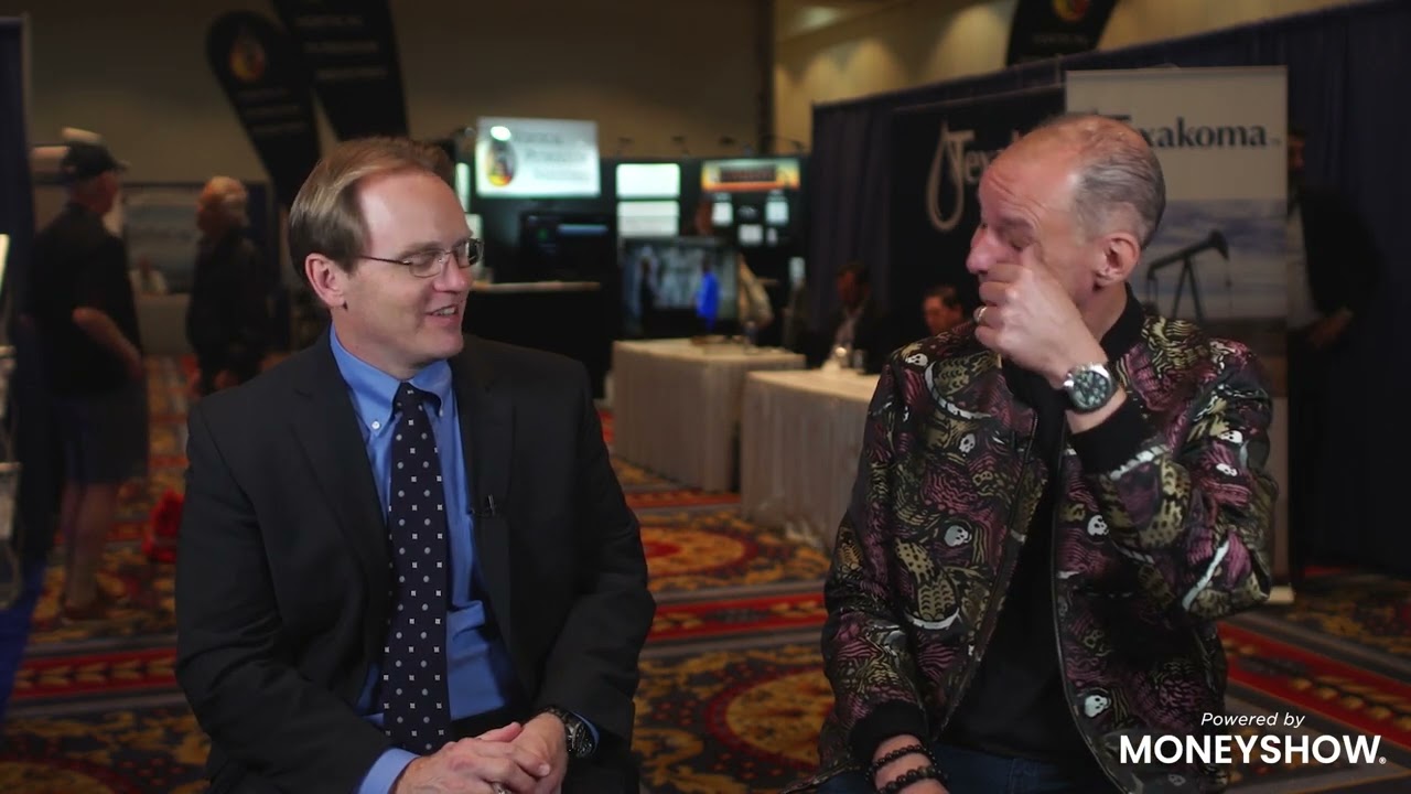 Swing Trading Stocks vs Crypto Which is Better for Profits?