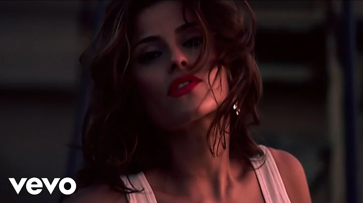 Nelly Furtado - Maneater (US Version) (Official Mu...