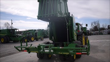 John Deere Plus2 Round Bale Accumulator