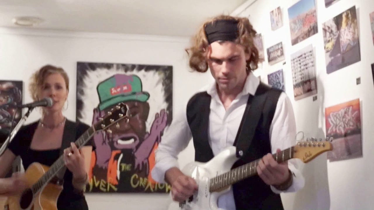 Art & Antik:  Ember Swift & Gabriel Beaudoin