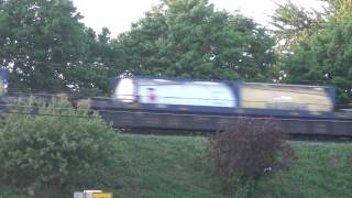 CSX Q157 Train  Almost Meets CSX Q008 Train