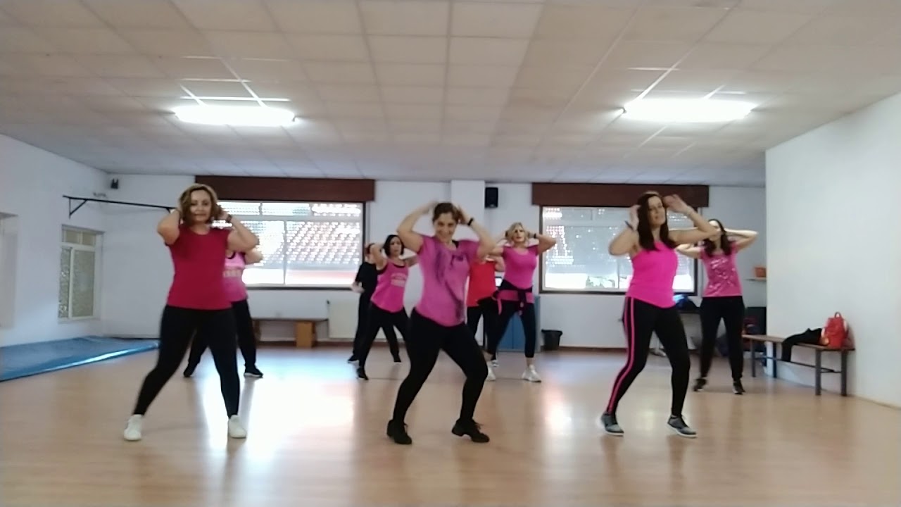 Zumba Salsa Si la cabeza Charanga Habanera (Grupo La Salgueira) camera iphone 8 plus apk
