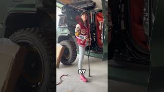 This Brave Girl Stole the World’s Heart🤯 #short #brave #girl #stolen #world #heart #viral #facts