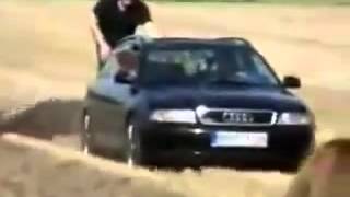 Audi Çift Sürüyor