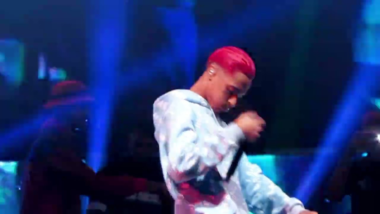 Oruam se apresenta em Contagem - www.fervecao.com