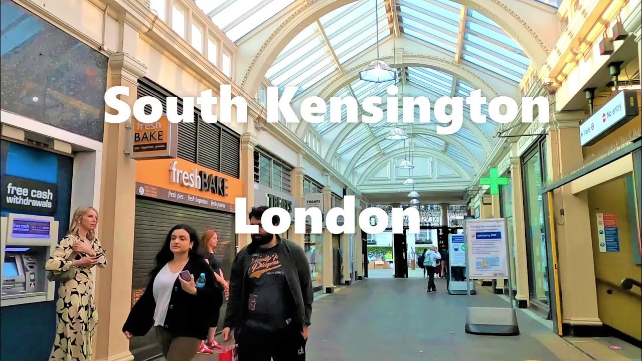 🇬🇧South Kensington, South Kensington Tube Station, Exhibition Road ...
