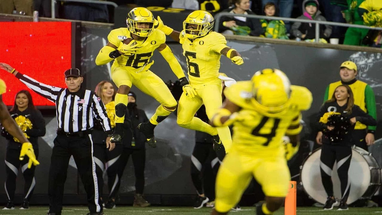 PRO FOOTBALL FOCUS SAYS OREGON IS A TOP 15 TEAM IN 2020 OREGON DUCKS