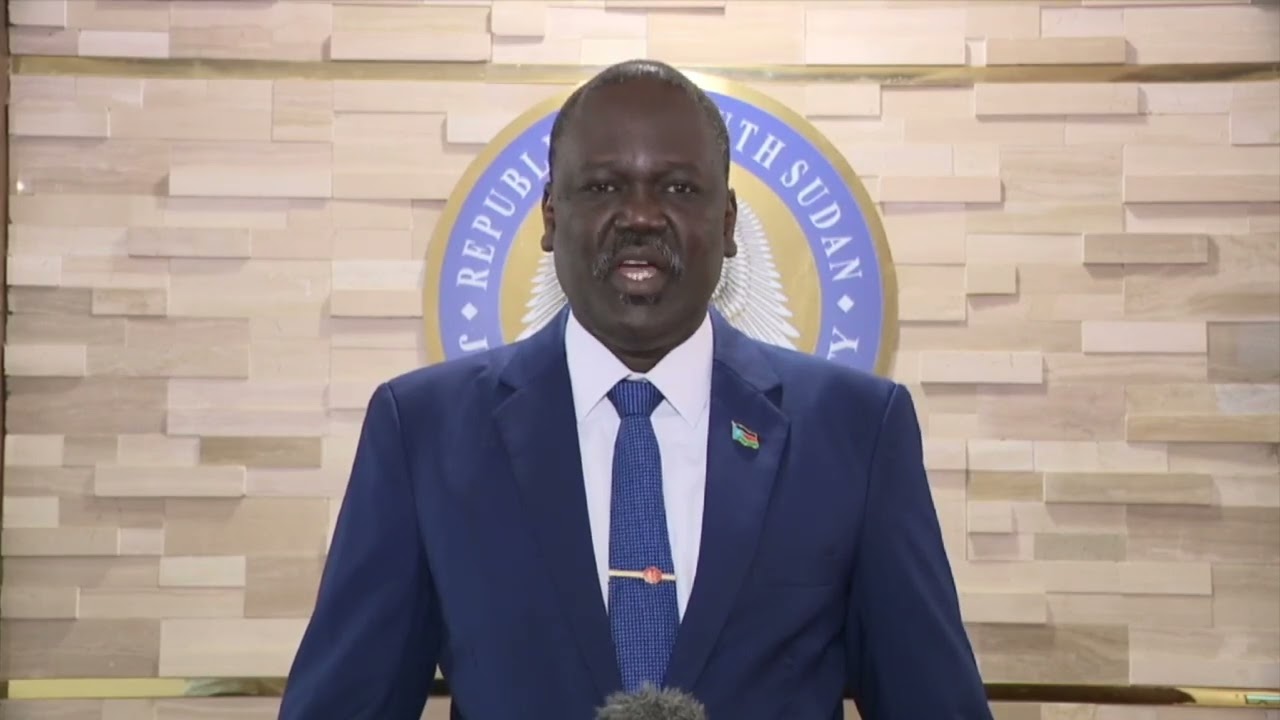 PRESIDENT KIIR MEETING WITH THE GOVERNOR OF EASTERN EQUATORIA STATE AND  FOREIGN AFFAIR MINISTER.