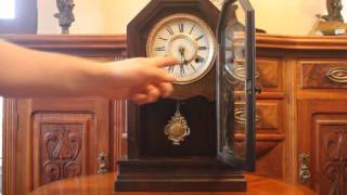 Antique American Waterbury Clock Company Oak Mantel Clock
