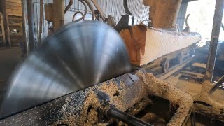 Download Lagu Turning 24-foot Southern Yellow Pine logs in massive 12x12 beam with a 66\ MP3