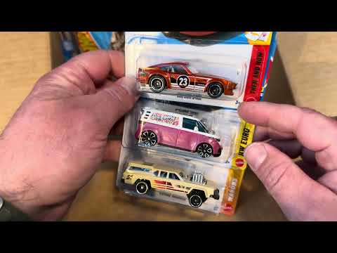Hot Wheels 2026 D Case Unboxing! New Ferrari 12Cilindri & Treasure Hunt Found• Best for Clicks: 20
