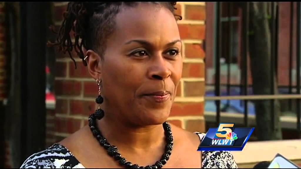 Woman who drowned kids in bathtub granted release - YouTube