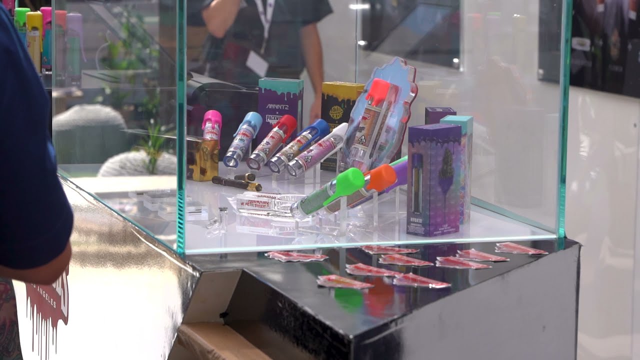 Hall of Flowers 2021 - Packwoods