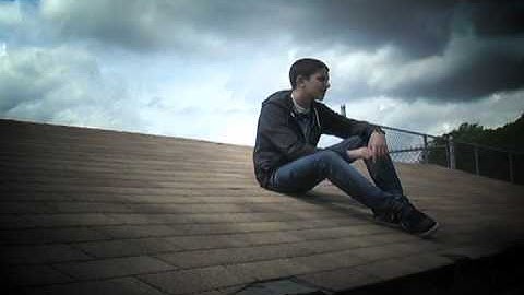 "The Middle" ~ Jimmy Eat World ___ Music Video