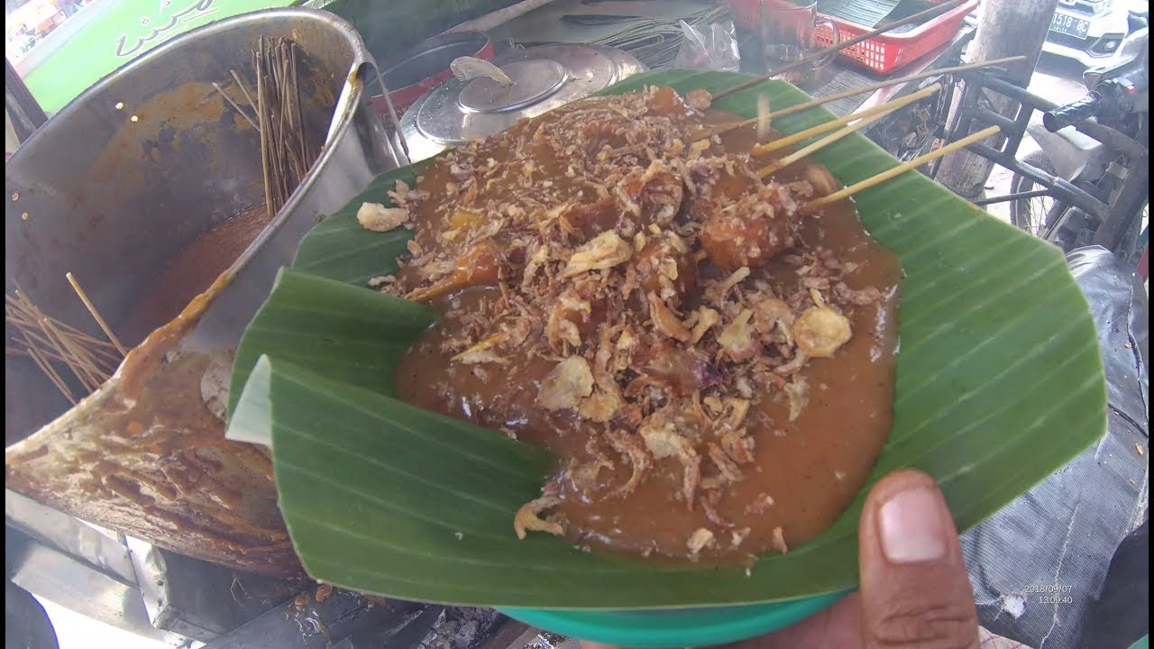 Indonesia Medan Street Food 2926 Part.1 Sate Padang Terang Bulan