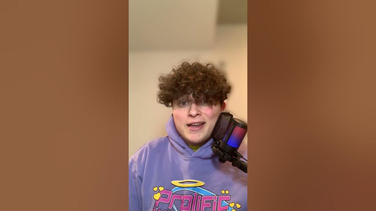 BoyWithUke LIED To Get a HIT *Toxic*