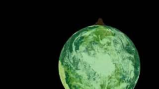 "Why doesn't the moon fall down?" (Ask an Astronomer)