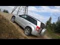 Suzuki Grand Vitara подъем в песчаную гору