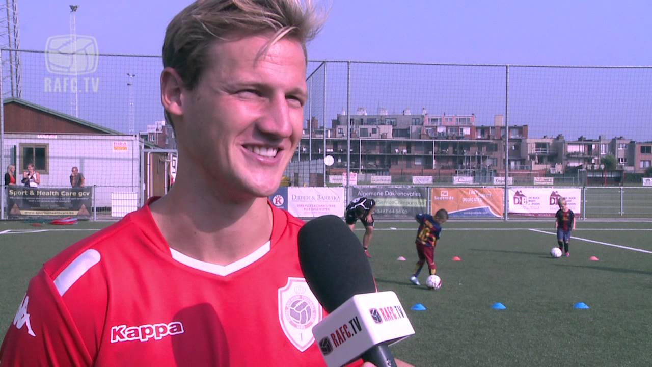13-08-2015 Royal Antwerp Football Camps - YouTube
