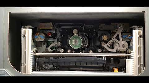 Sony DSR-1800 Loading and Ejecting DV Tape