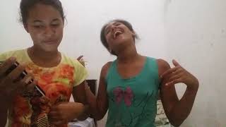 Miniha Cantando Jogo De 14 Anos