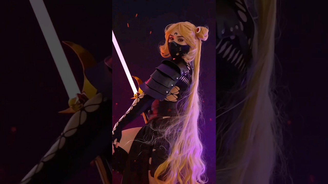 Another lightsaber transition with this look!🌙🖤✨️