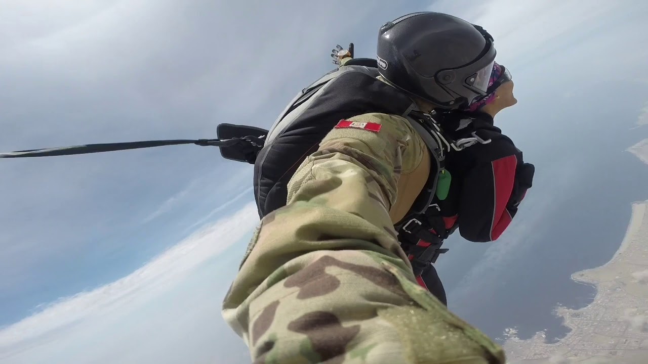 Yanella Elledy - Salto Tandem