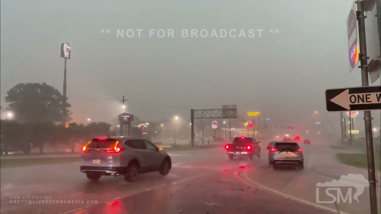 Severe Storm and Tornado leaves trail of damage across southwest Louisiana! 80 MPH Wind