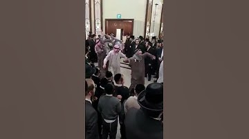 Thumbnail of Israelis seemingly mock Arabs at a wedding in Beit Shemesh