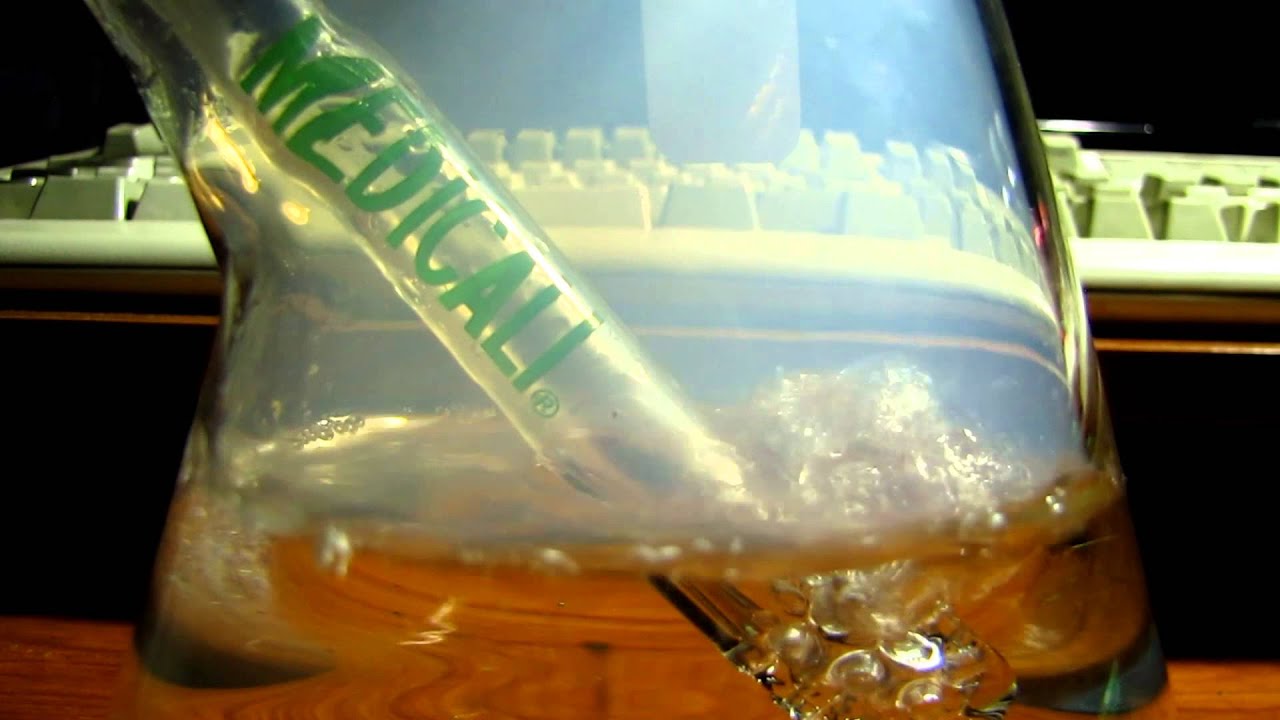 Medicali Green Slyme Beaker with VapeXhale Cloud EVO