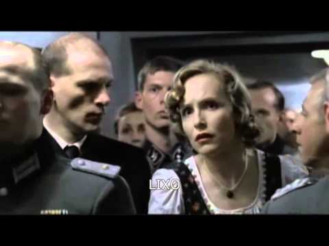 Hitler invadindo Portal Negro, e si fodi