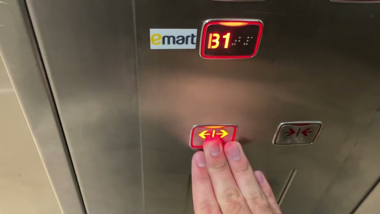 경기도 용인시 수지구 포은대로 552 (죽전동) 스타필드마켓 죽전점 나머지구간 2 OTIS.LG엘리베이터 대차전 및 경고스티커 부착후 탑사기