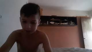 Niño Jugando En Lacama