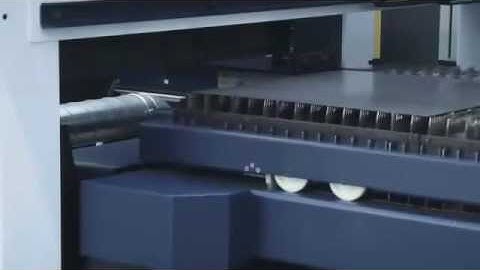 TRUMPF Automation   LiftMaster Compact