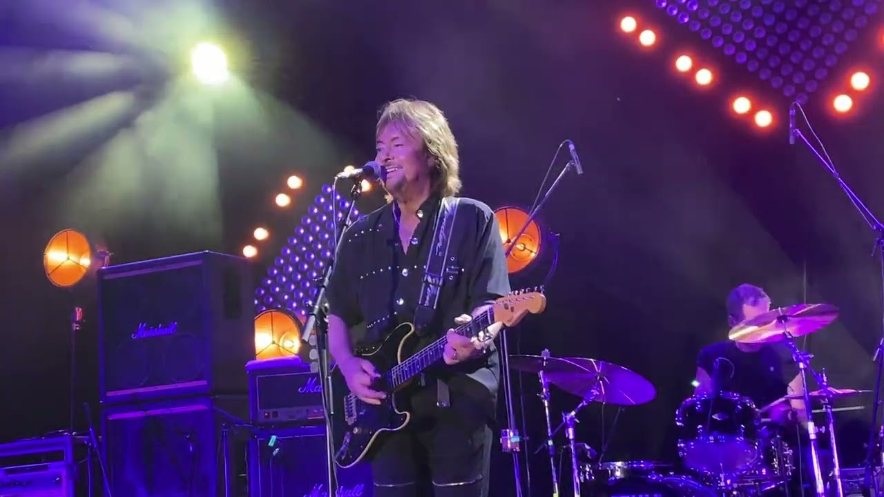 First concert of Junction55- tour by CN in Bochum