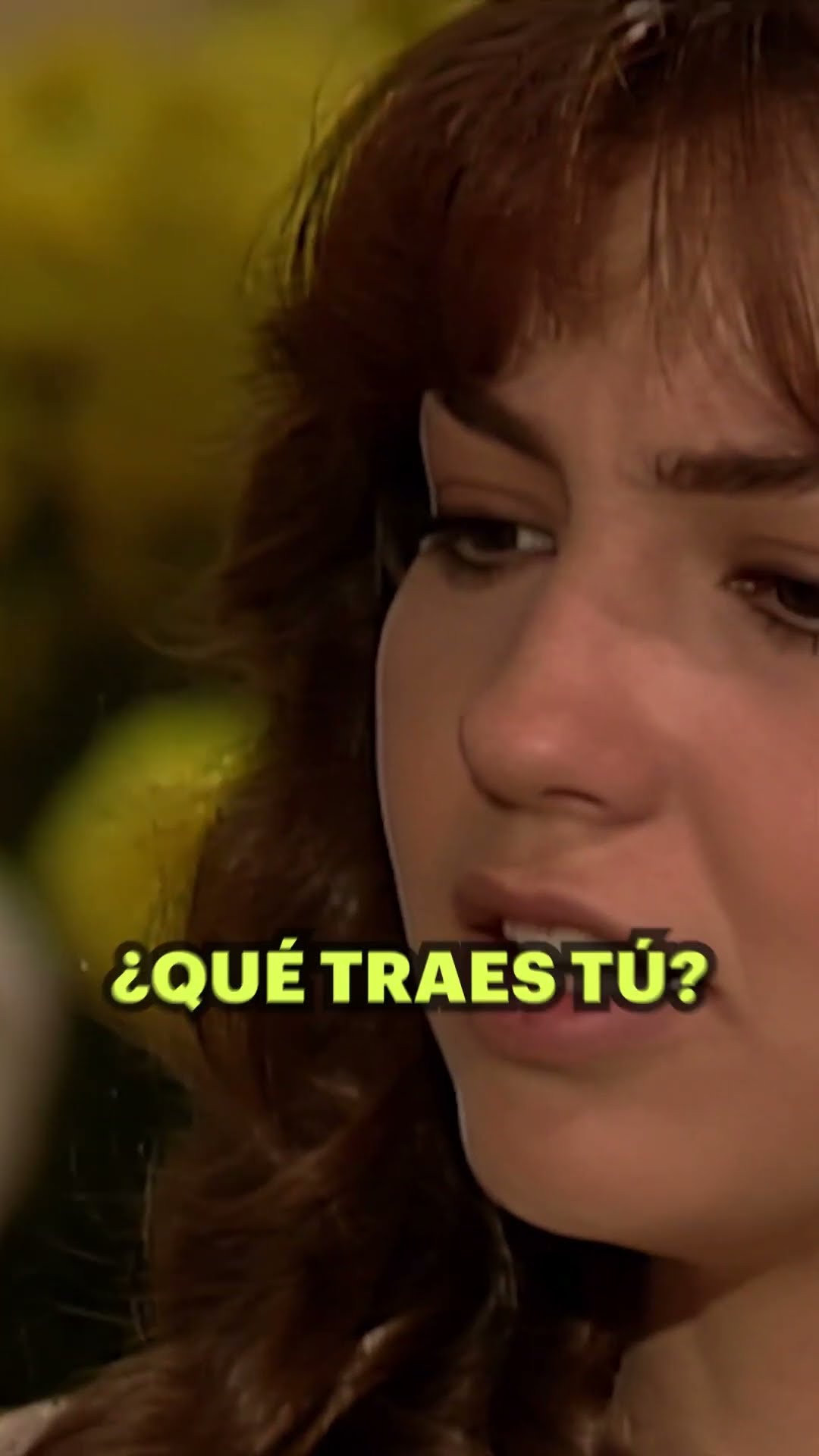 No me duele la patada, sino la mula que me la dio ??? #MaríaLaDelBarrio #Thalía #shorts #tln