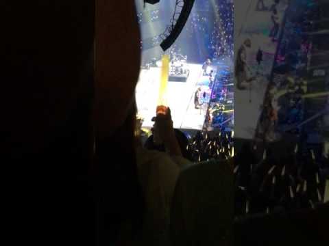170523 伤心的人别听慢歌 (贯彻快乐) (Encore) Mayday Life Tour in Hongkong Last Day