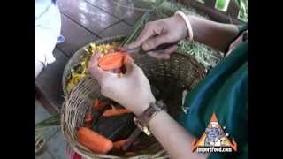Thai Vegetable Carving: Carrot Flower