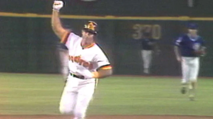 1984 NLCS Gm4: Garvey hits a walk-off homer