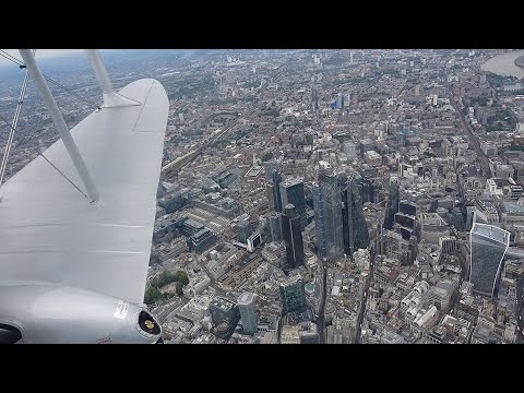 Video: Buitensporige Vlucht Over Soho