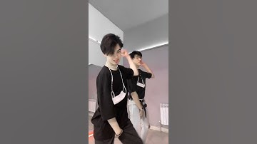 Aww Masih Malu Malu Kucing 🙈😽😽 #trending #shortvideo #tiktokviral #bumpyride #dancetiktok #boyslove