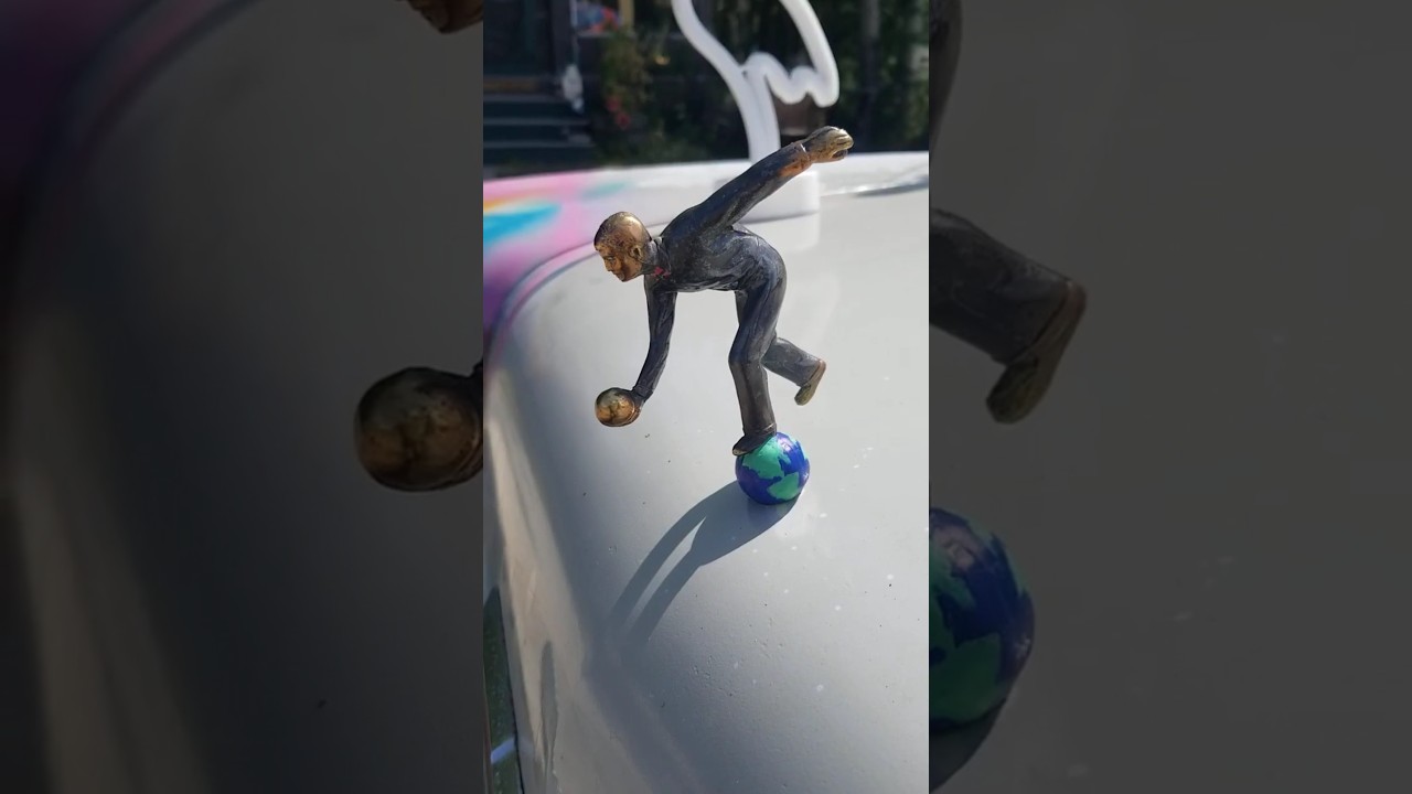 "Strikes & Gutters"                             First Place Parade Winner