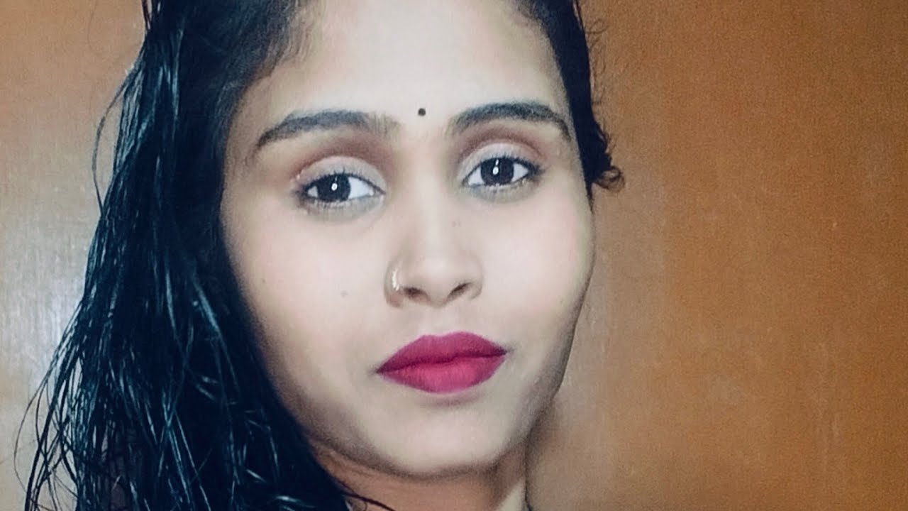 पूनम कुमारी  लाइव है! क्या हाल हैं आप लोगों का स्वागत करते हैं हम आप सभी का