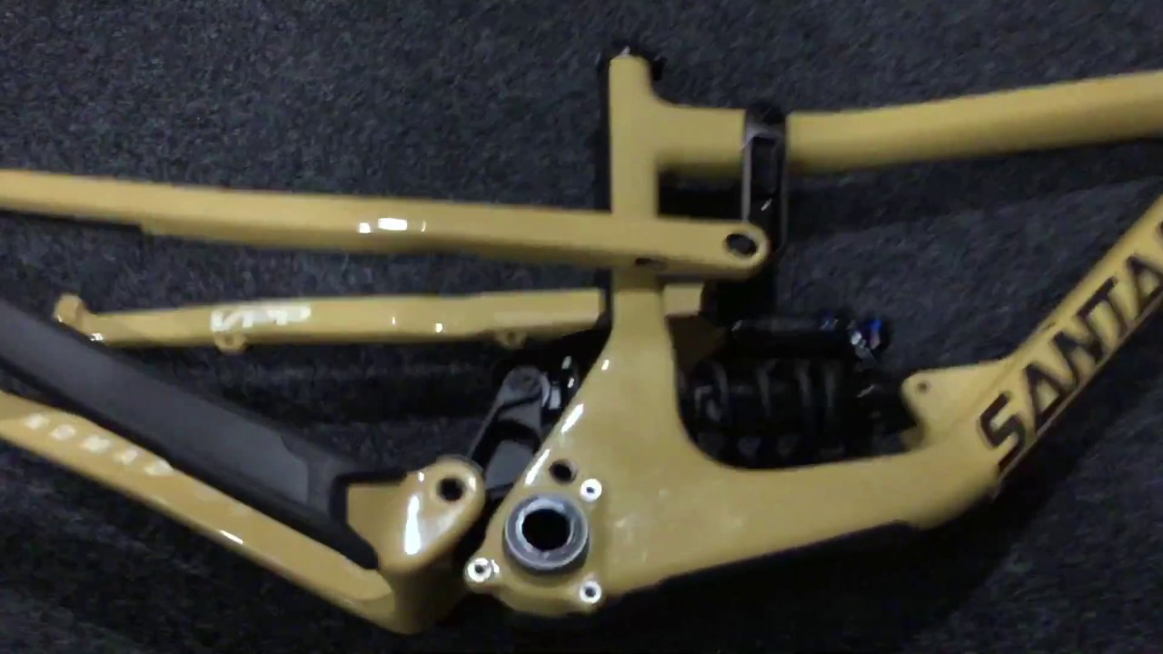 santa cruz nomad bottom bracket