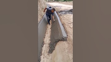 Concrete channel smoothing technology- Good tools and machinery make work easy