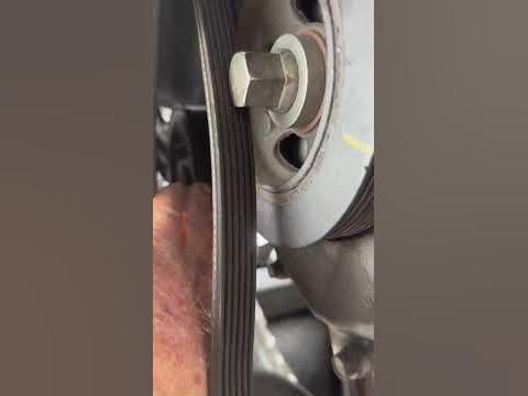 2016 Jeep Patriot alternator replacement - YouTube
