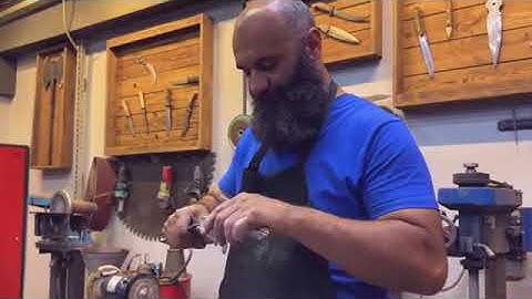 cut Primitive Knife Build — Raw Forging and Survival Blade