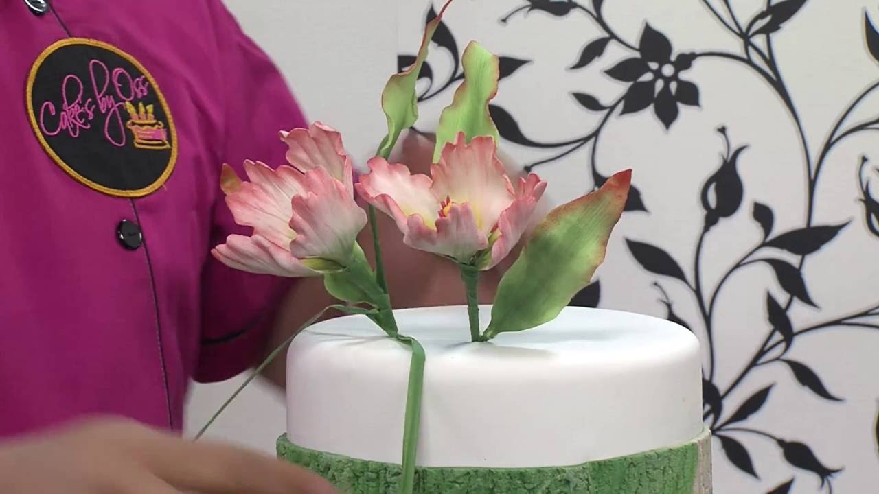 Como Hacer un Tulipan loro en Pasta de Azucar Maleable- Hogar Tv  por Juan Gonzalo Angel