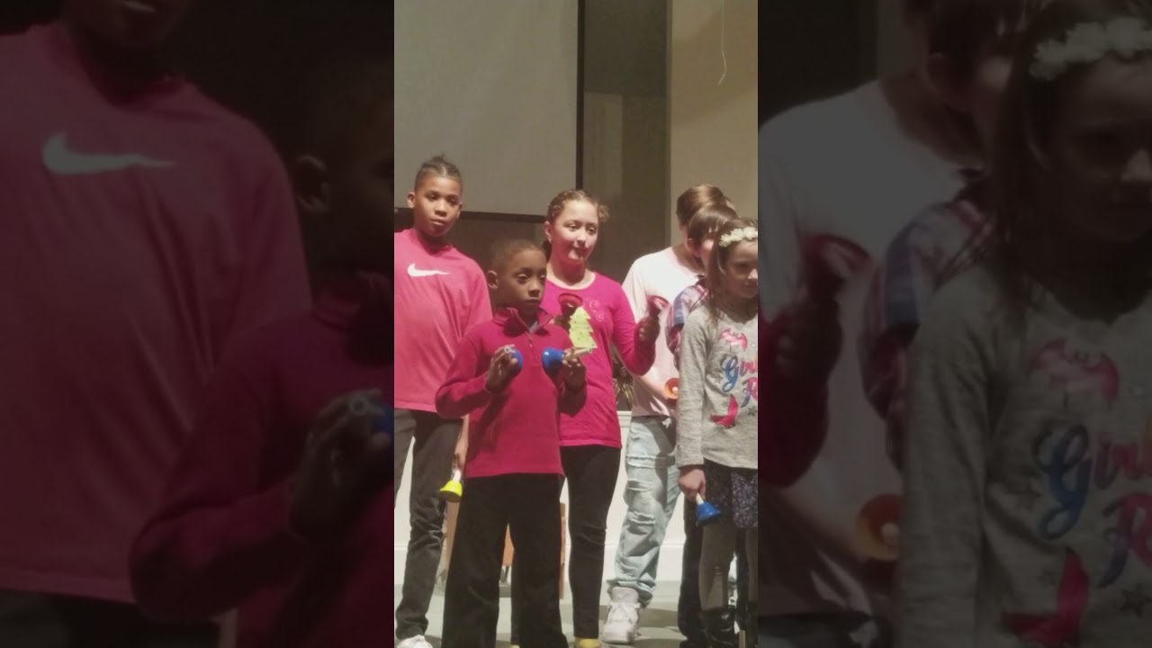 Luxomni Baptist children Christmas