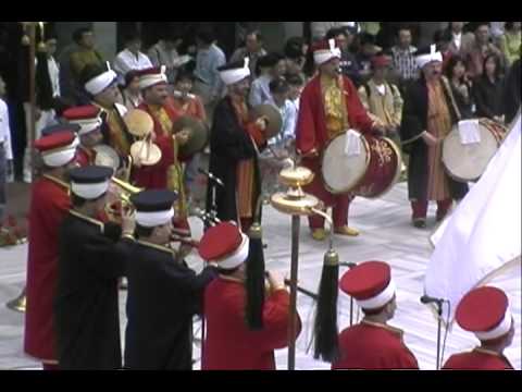 トルコ 軍楽隊メフテル 柏崎トルコ文化村 - YouTube